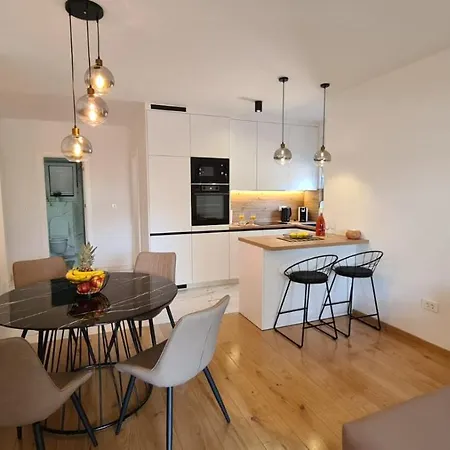 Apartman Trstenica